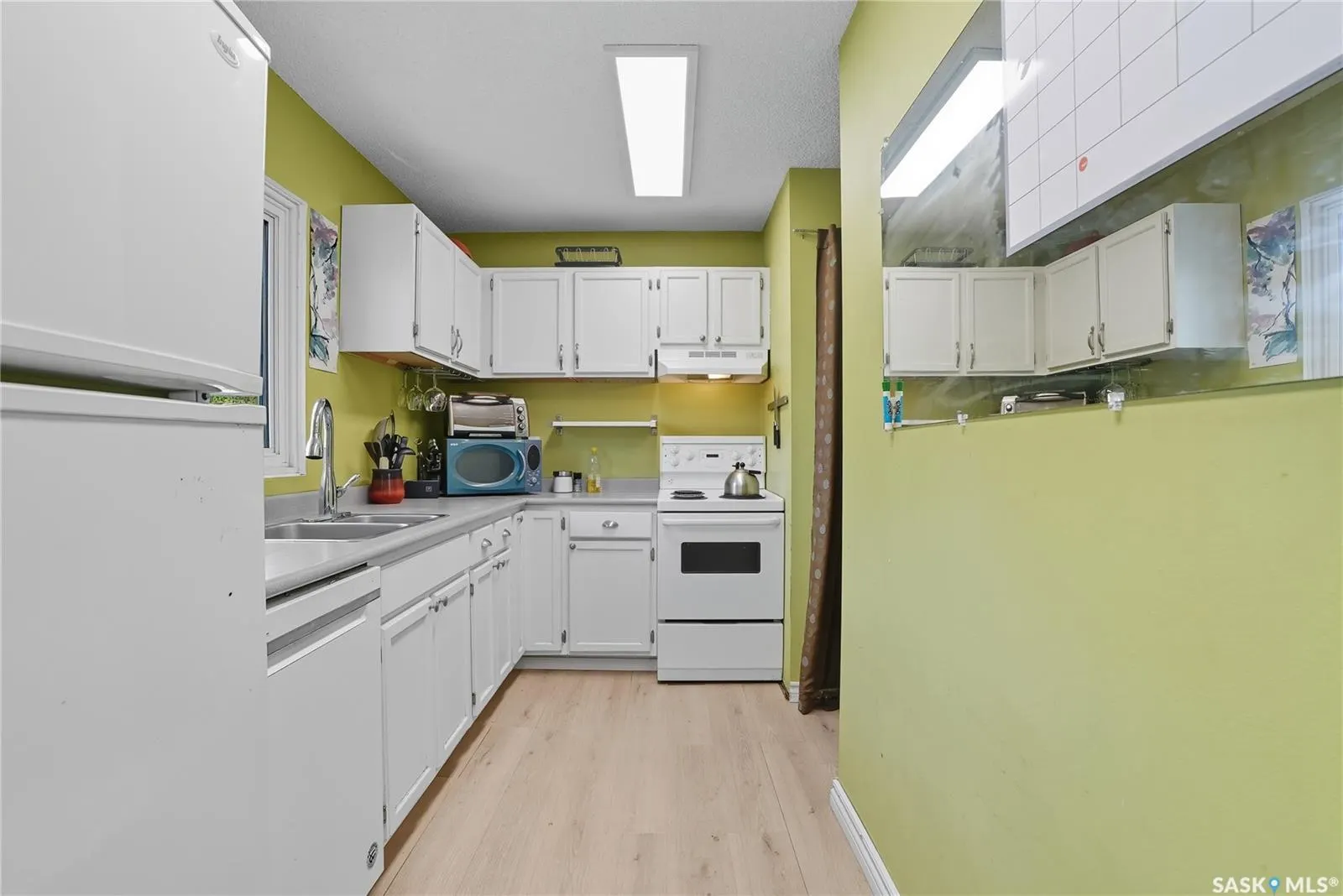 423 4th AVENUE N, #304