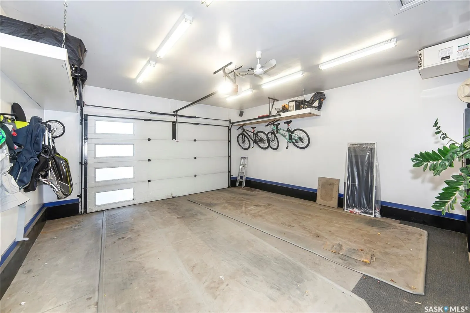 343 Langlois WAY