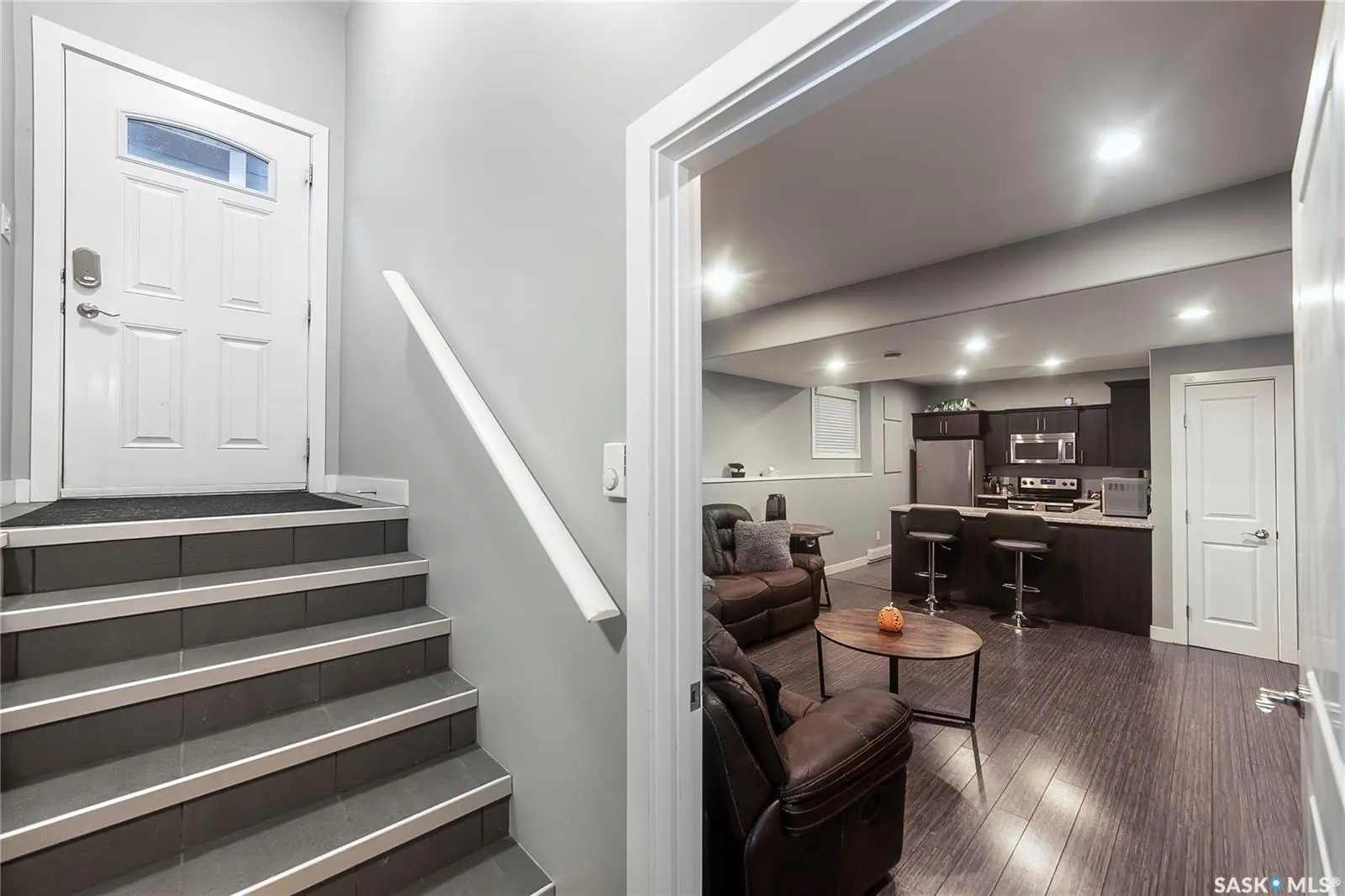 343 Langlois WAY