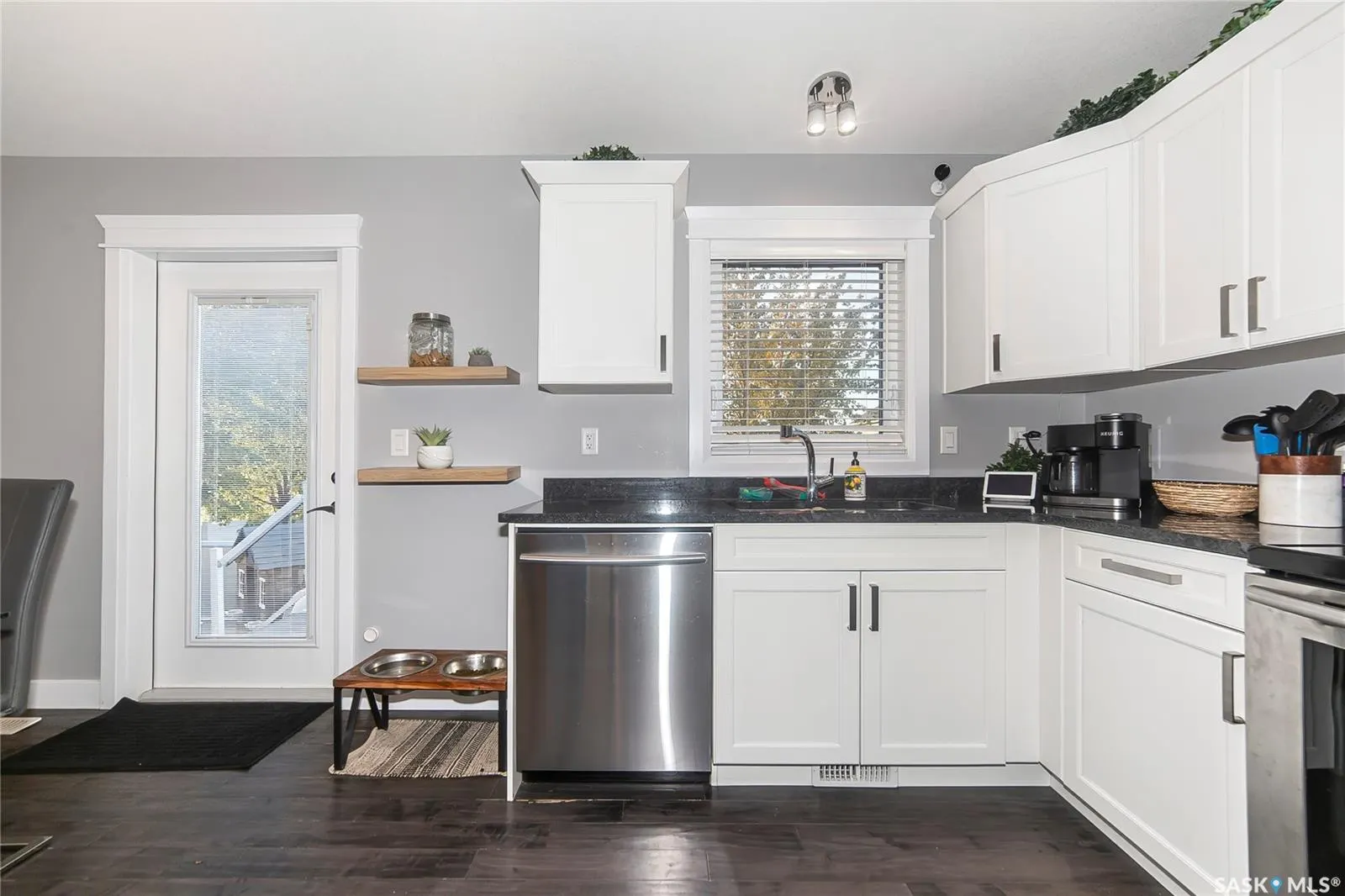 343 Langlois WAY