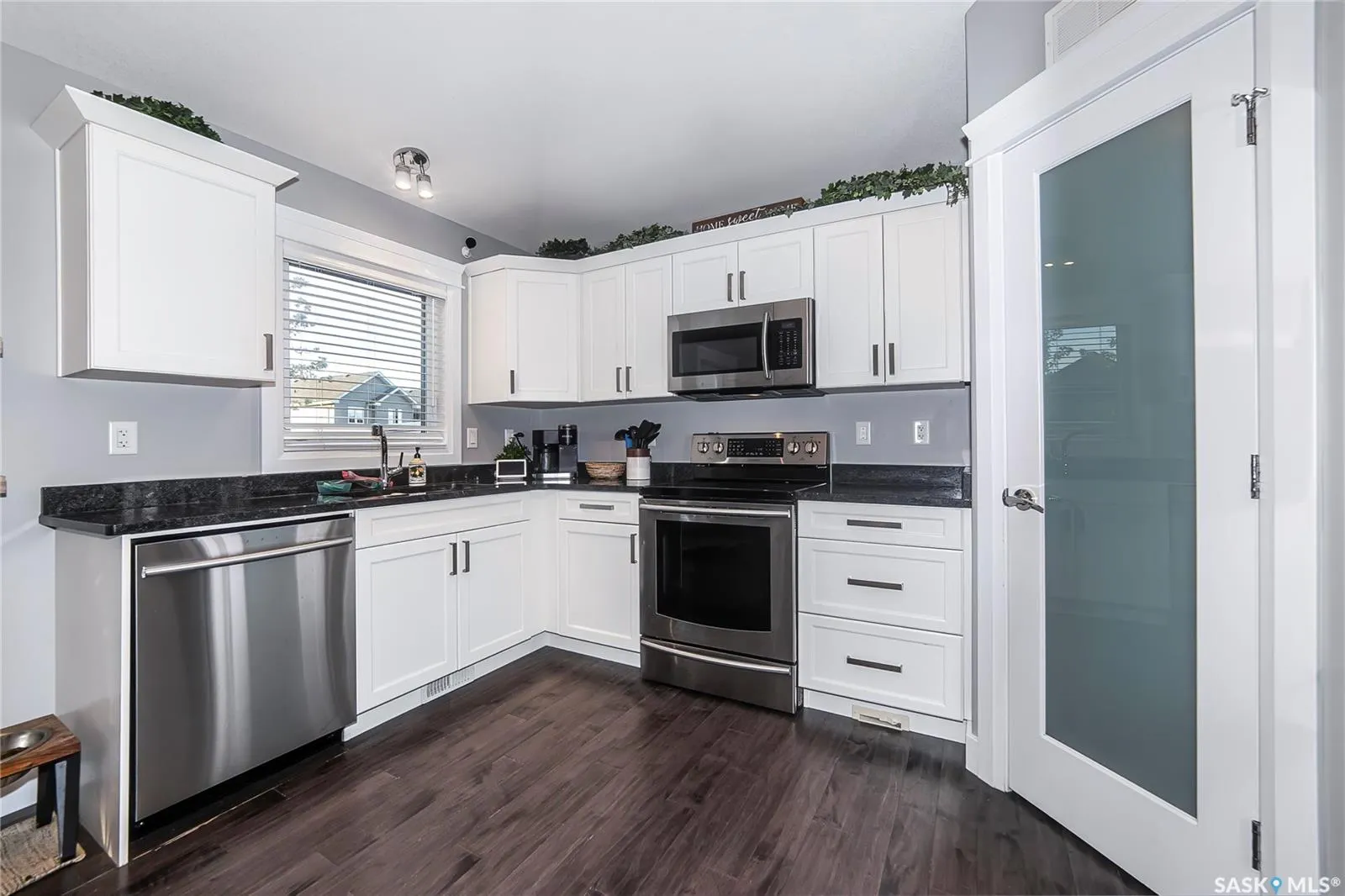 343 Langlois WAY