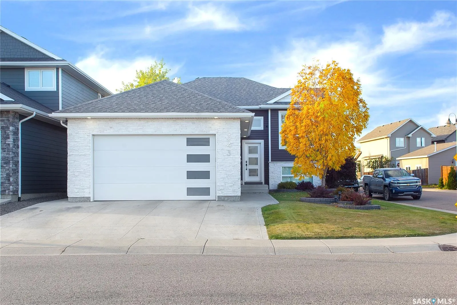 343 Langlois WAY