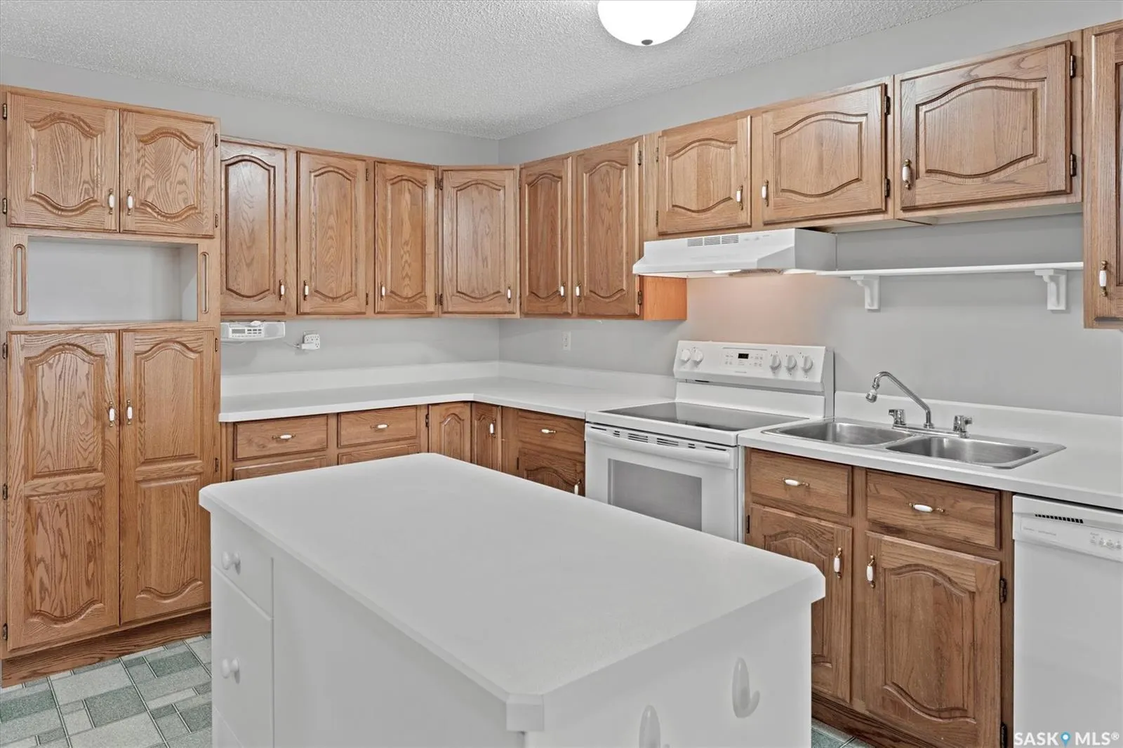 510 5TH AVENUE N, #704