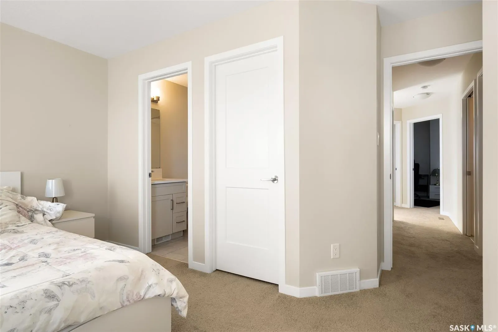 5301 Beacon DRIVE, #26
