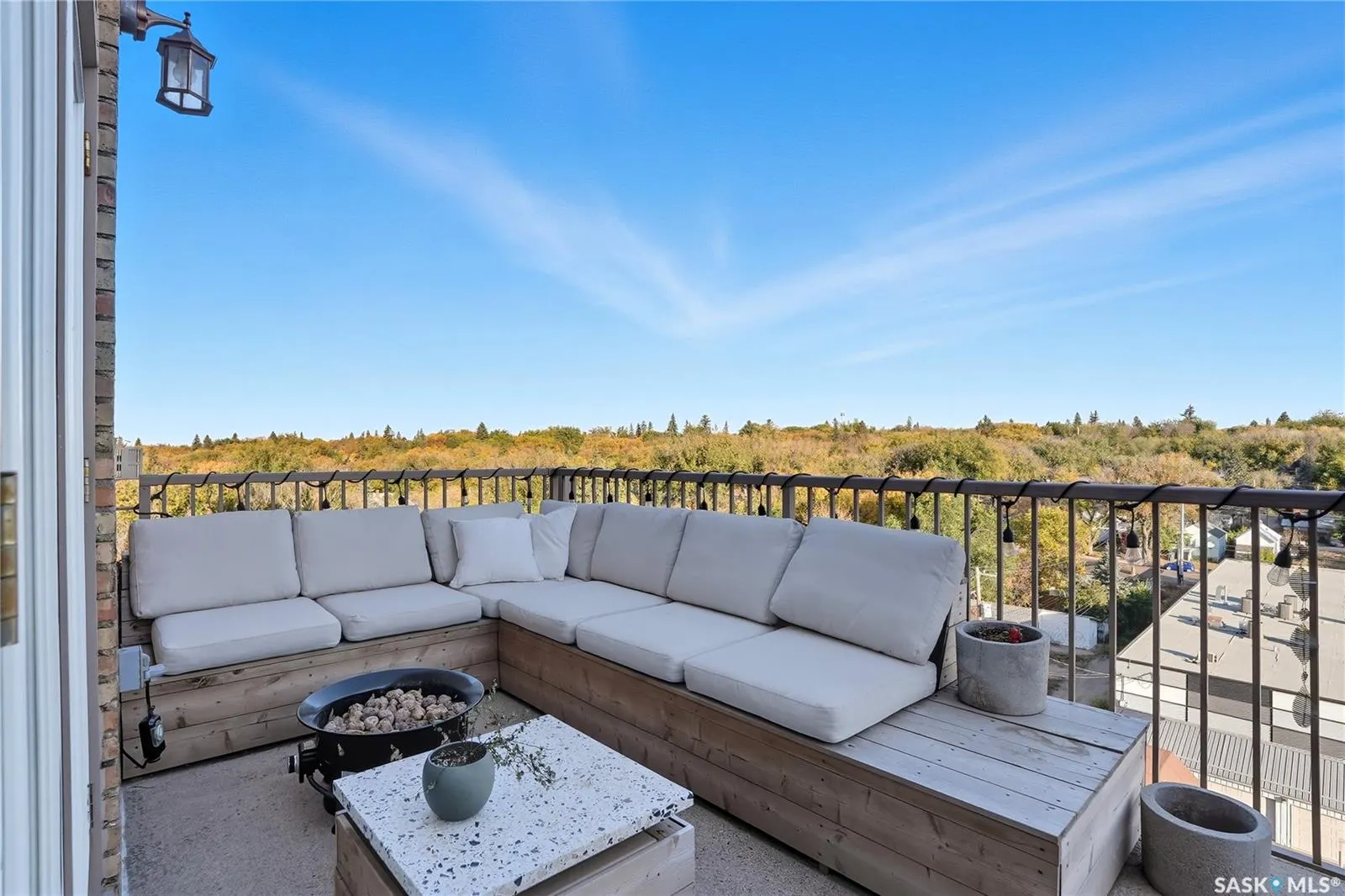 211 D AVENUE N, #503