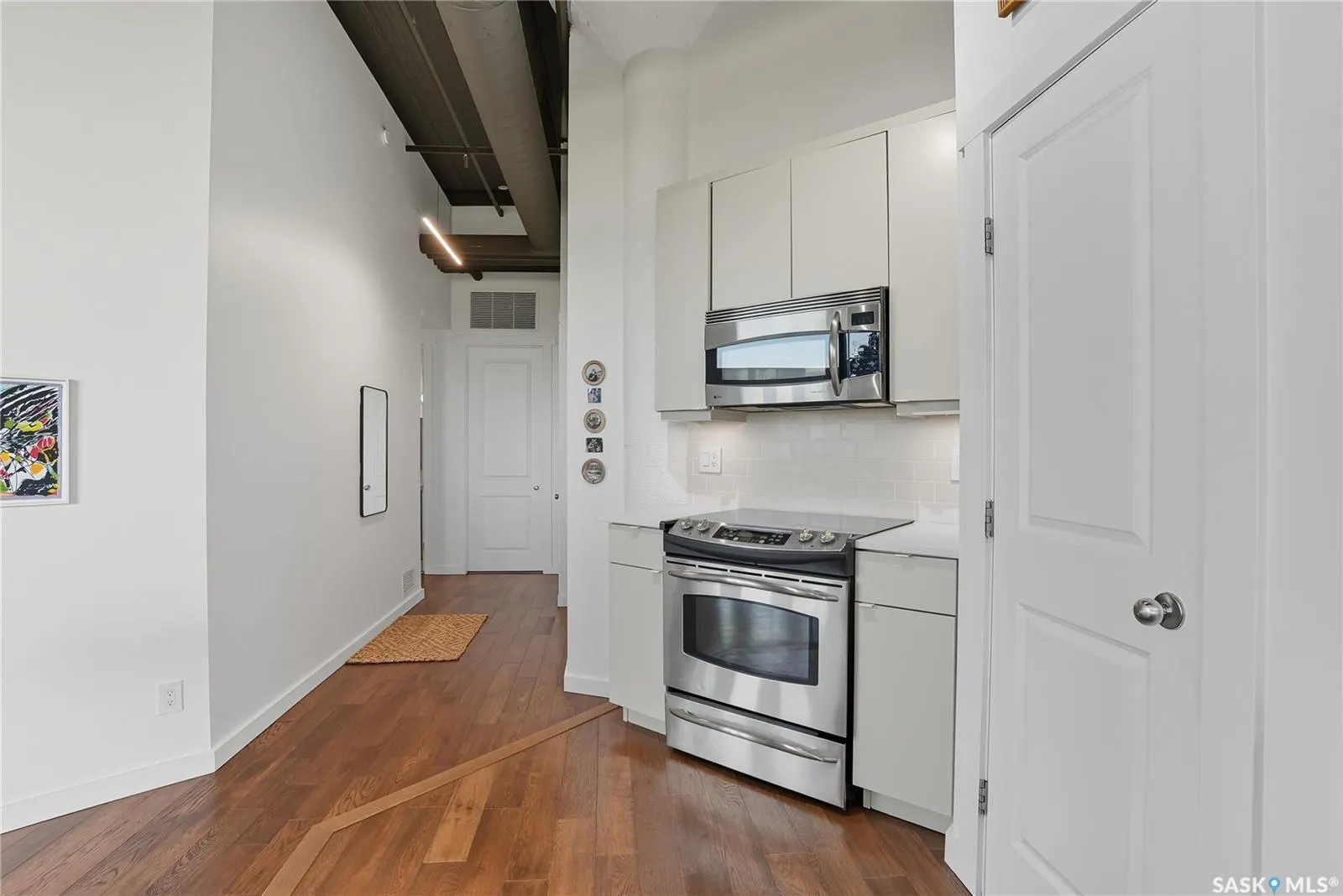 211 D AVENUE N, #503