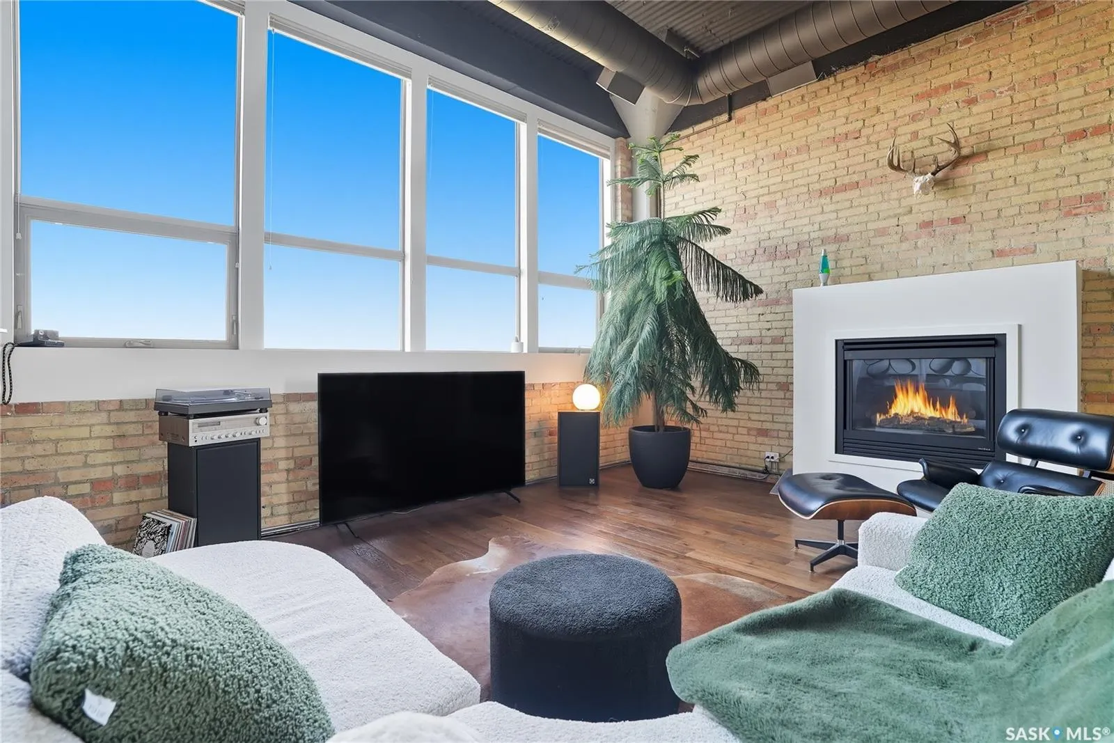 211 D AVENUE N, #503