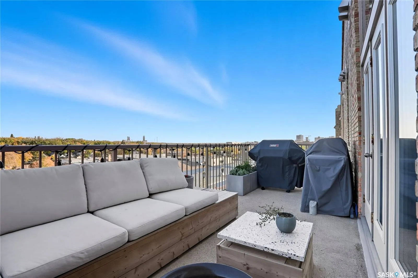211 D AVENUE N, #503