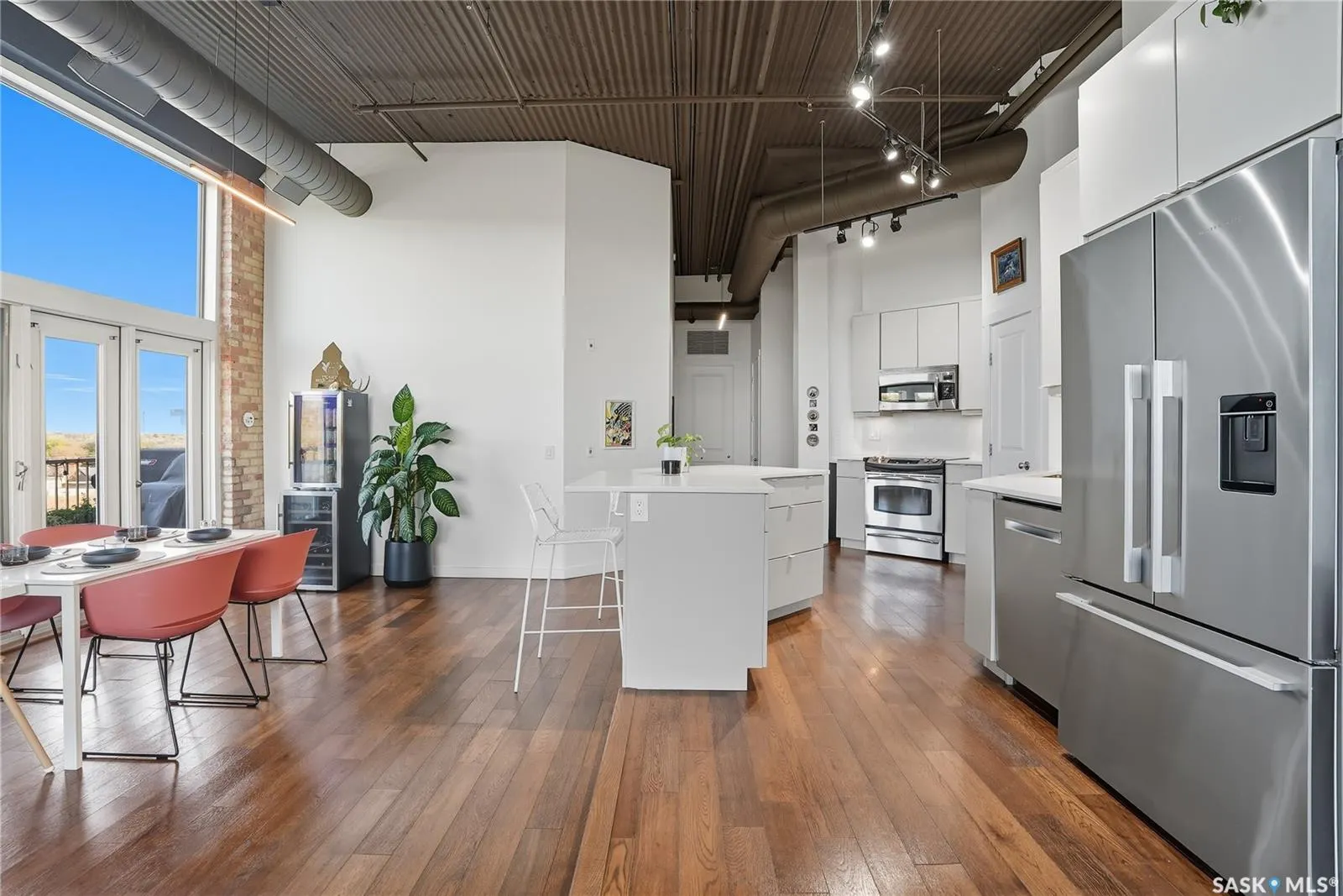 211 D AVENUE N, #503