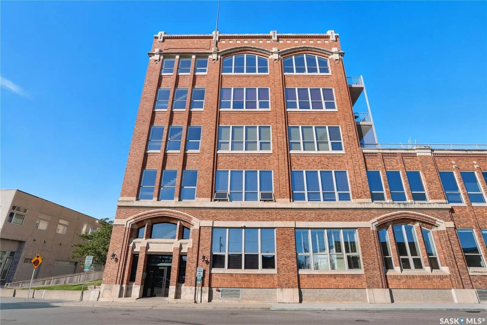 211 D AVENUE N, #503