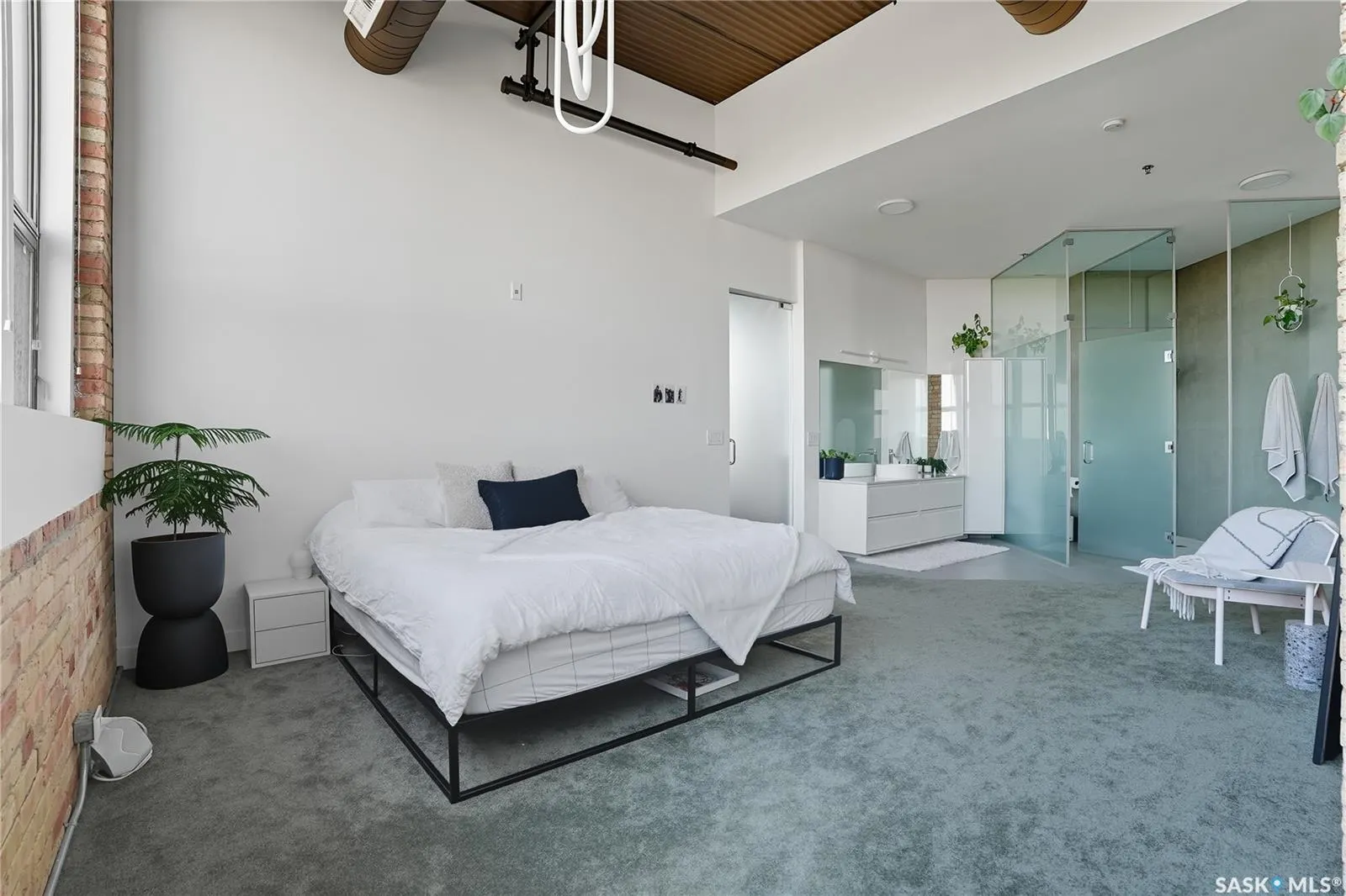 211 D AVENUE N, #503
