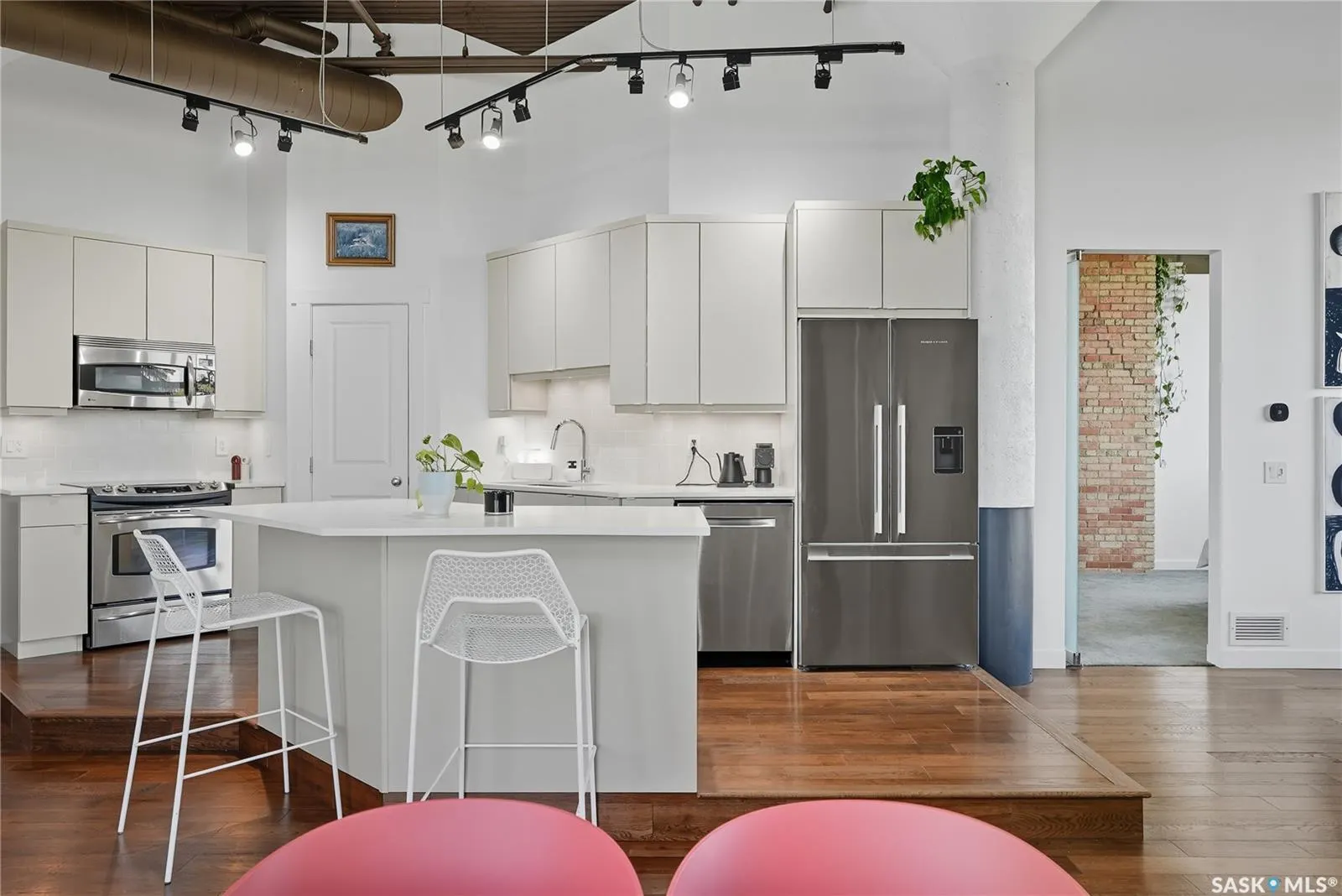 211 D AVENUE N, #503