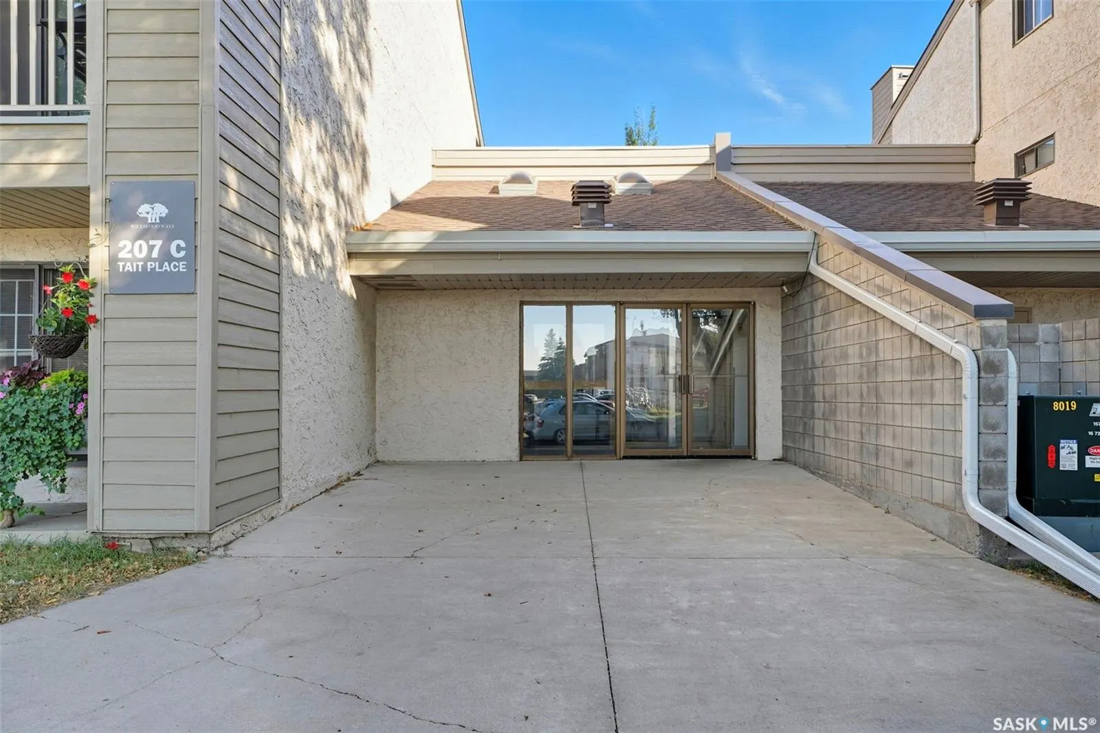 207C Tait PLACE, #206