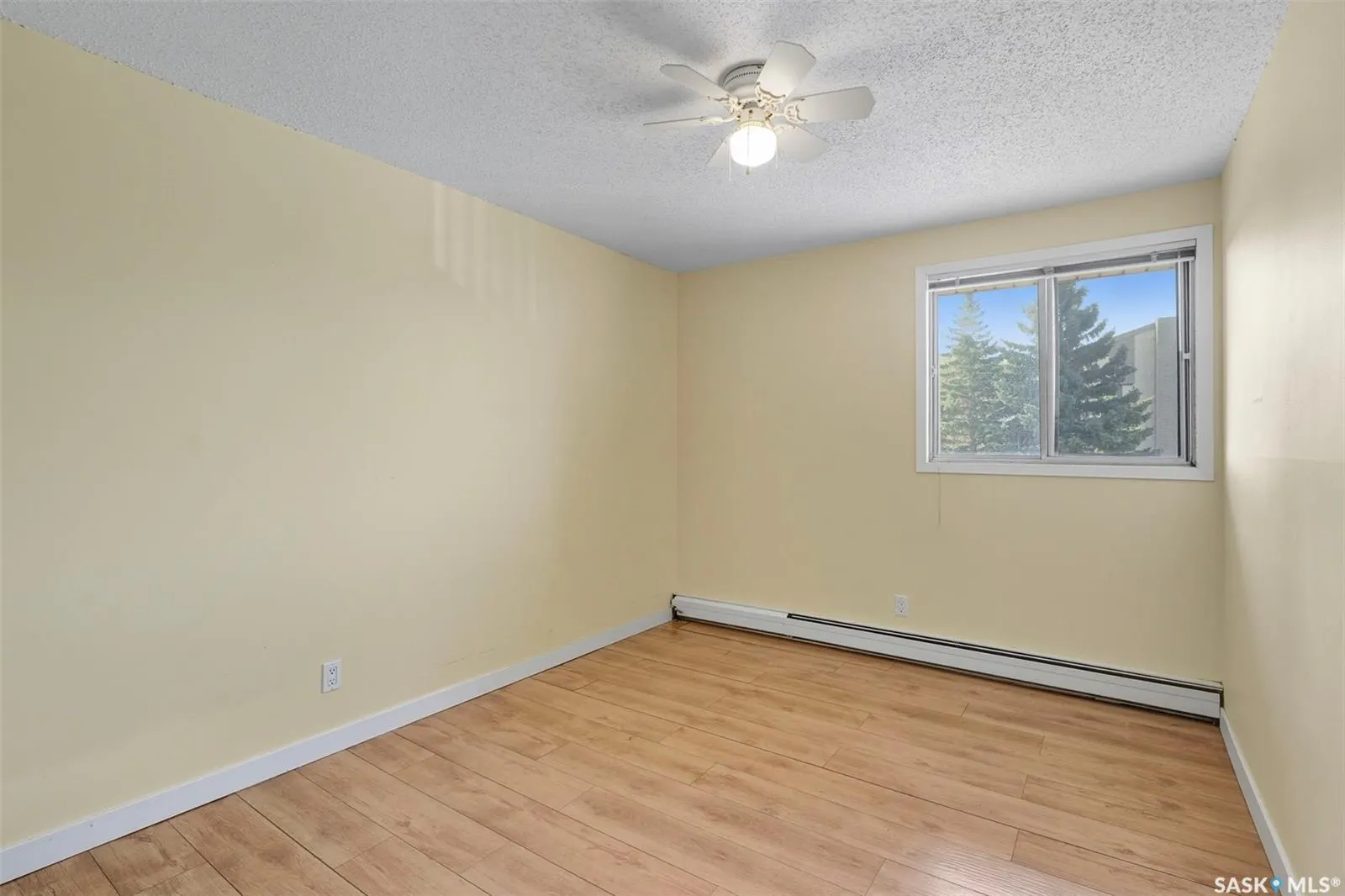 207C Tait PLACE, #206