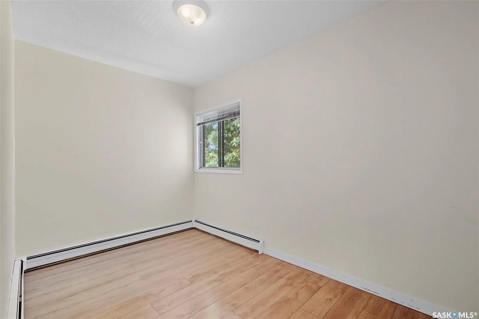 207C Tait PLACE, #206