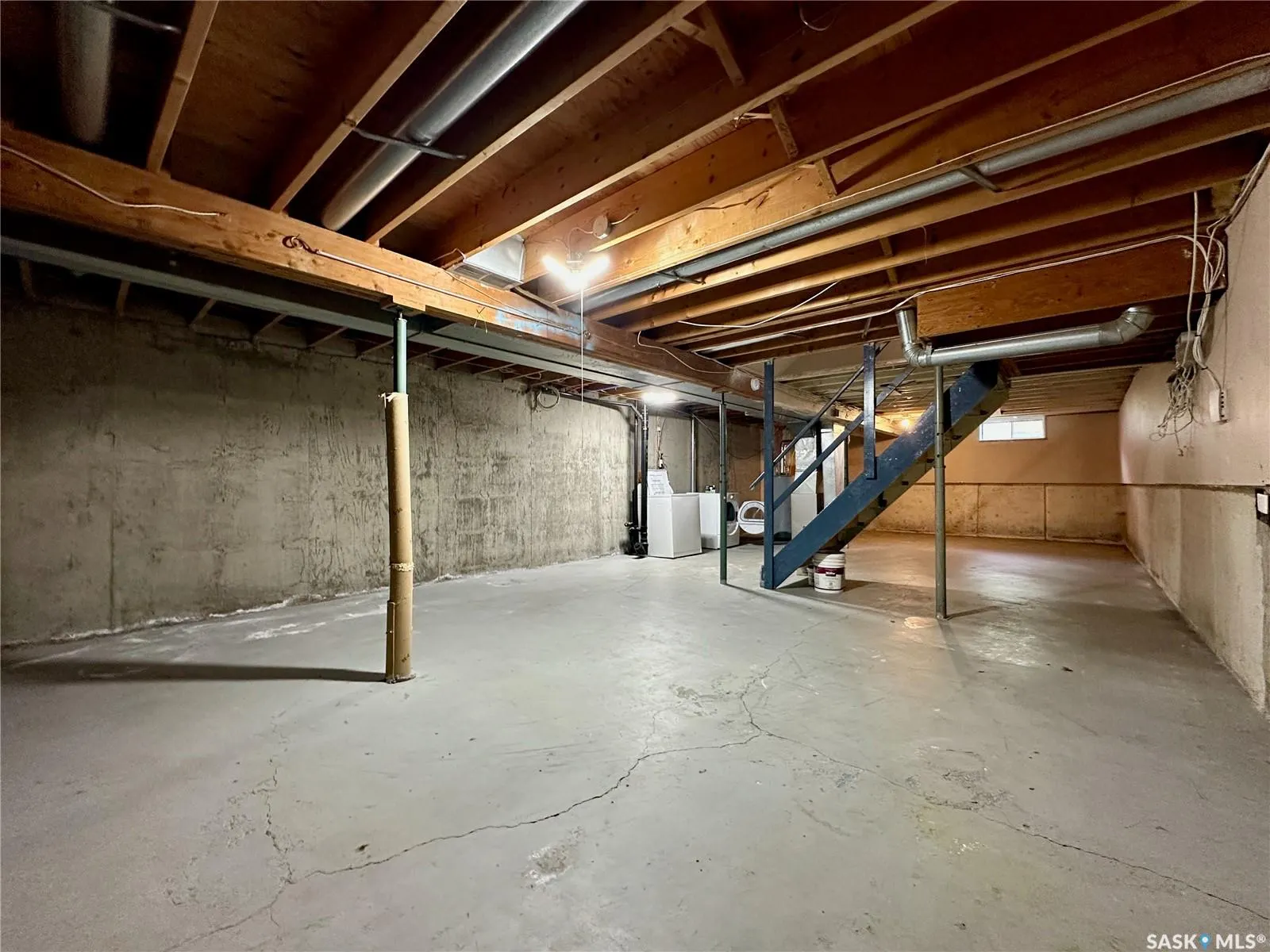 117 Stillwater DRIVE