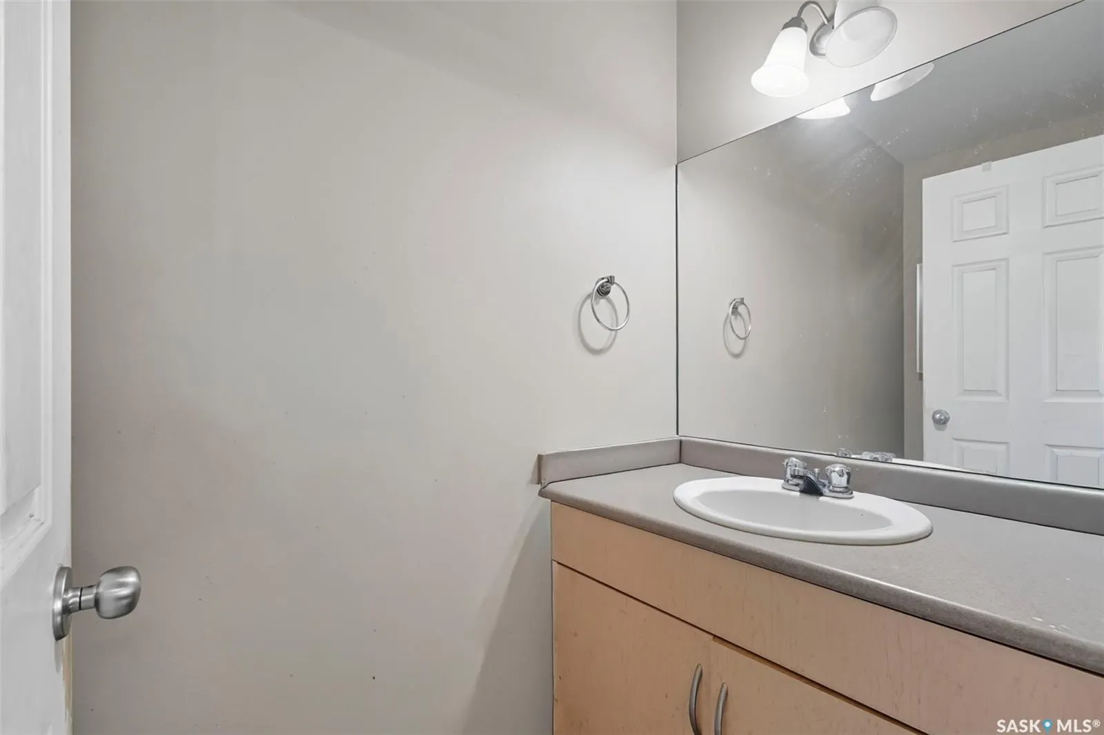 802 K AVENUE N, #3