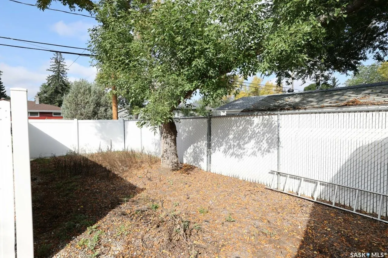 116 St John STREET