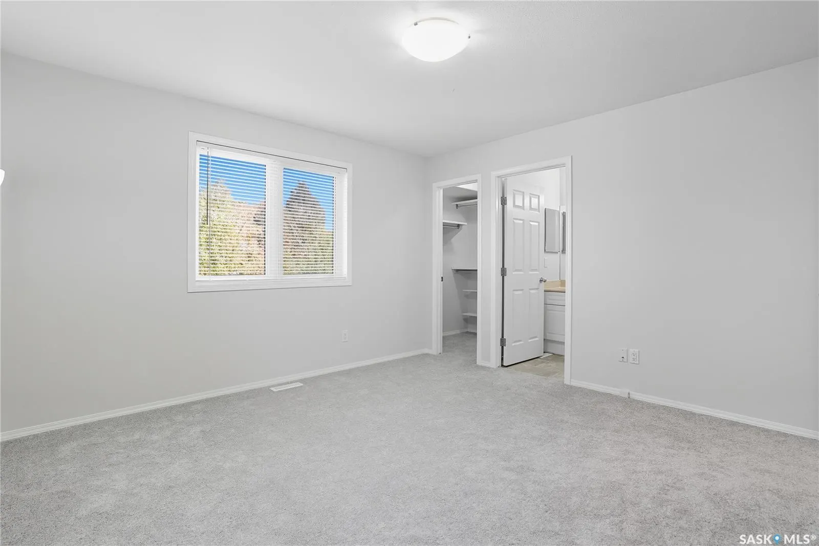 207 Buckwold COVE