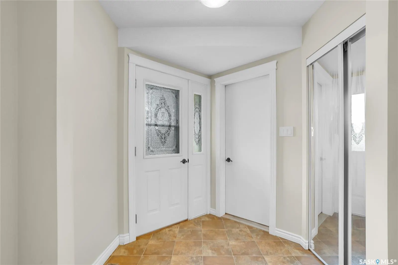 3415 Calder CRESCENT, #22