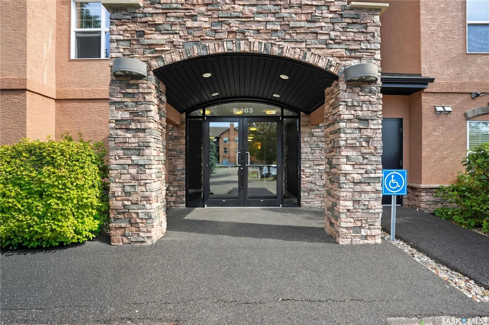 103 Wellman CRESCENT, #B103