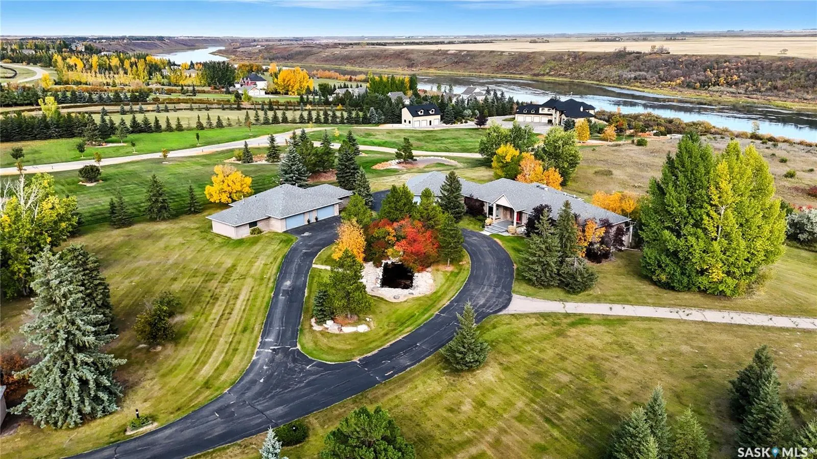 48 Cathedral Bluffs ROAD