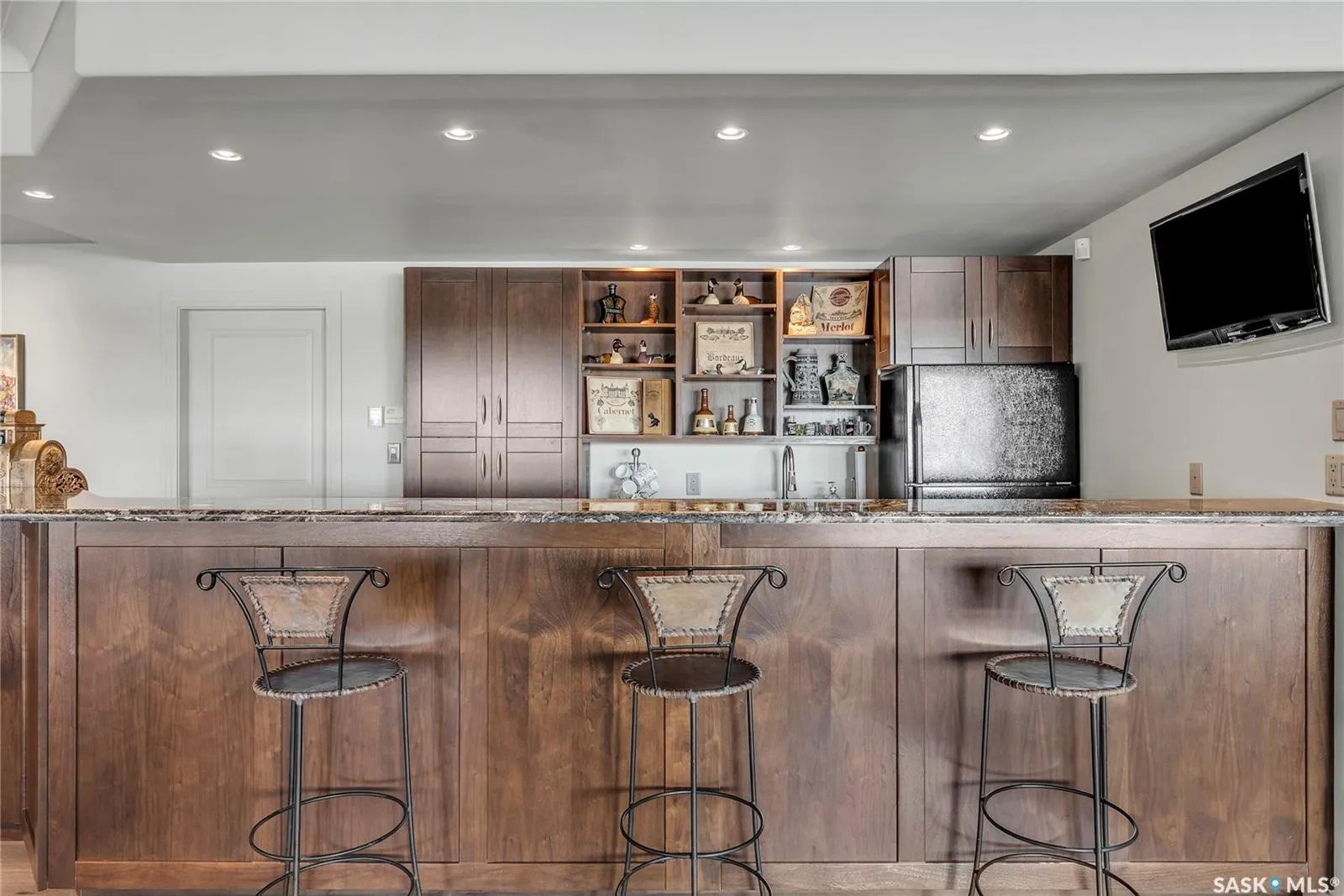 48 Cathedral Bluffs ROAD