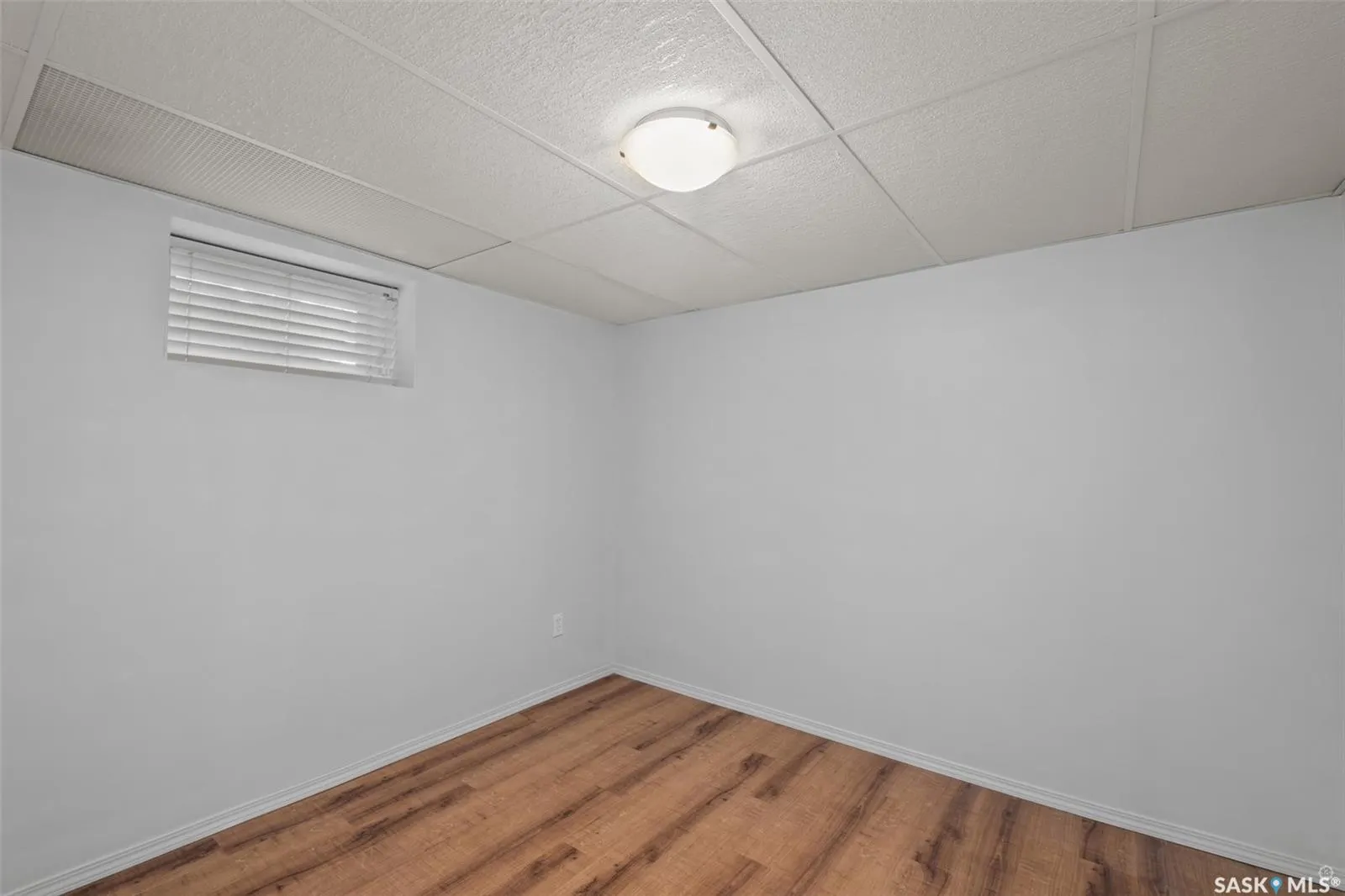 607 20th STREET W