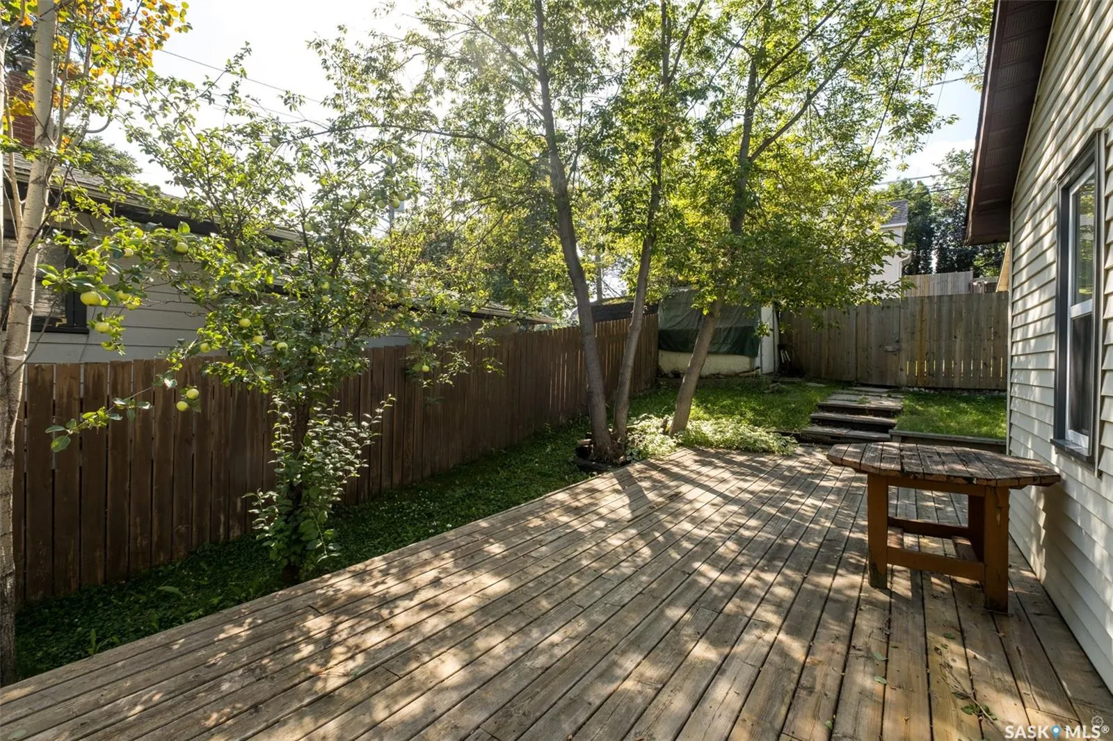 607 20th STREET W