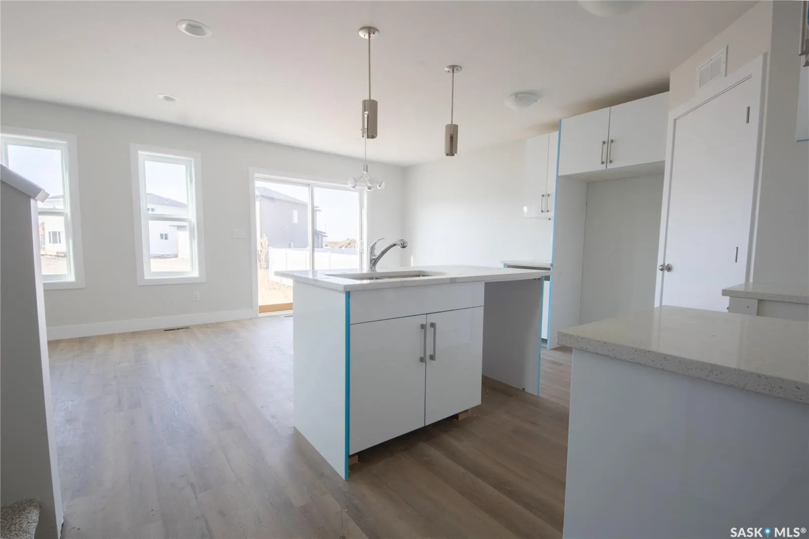 111 Stromberg CRESCENT
