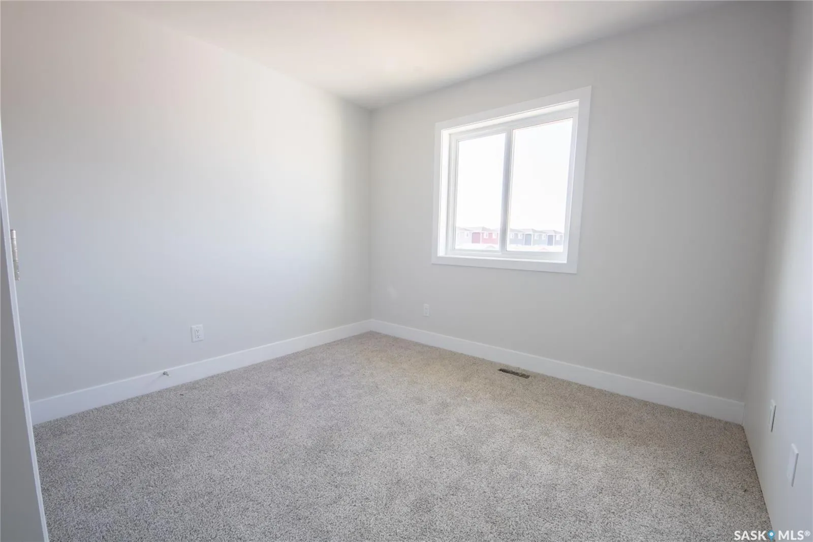 111 Stromberg CRESCENT