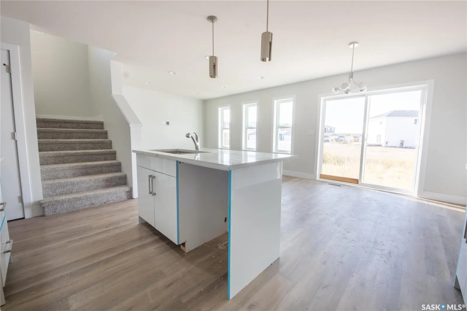 111 Stromberg CRESCENT