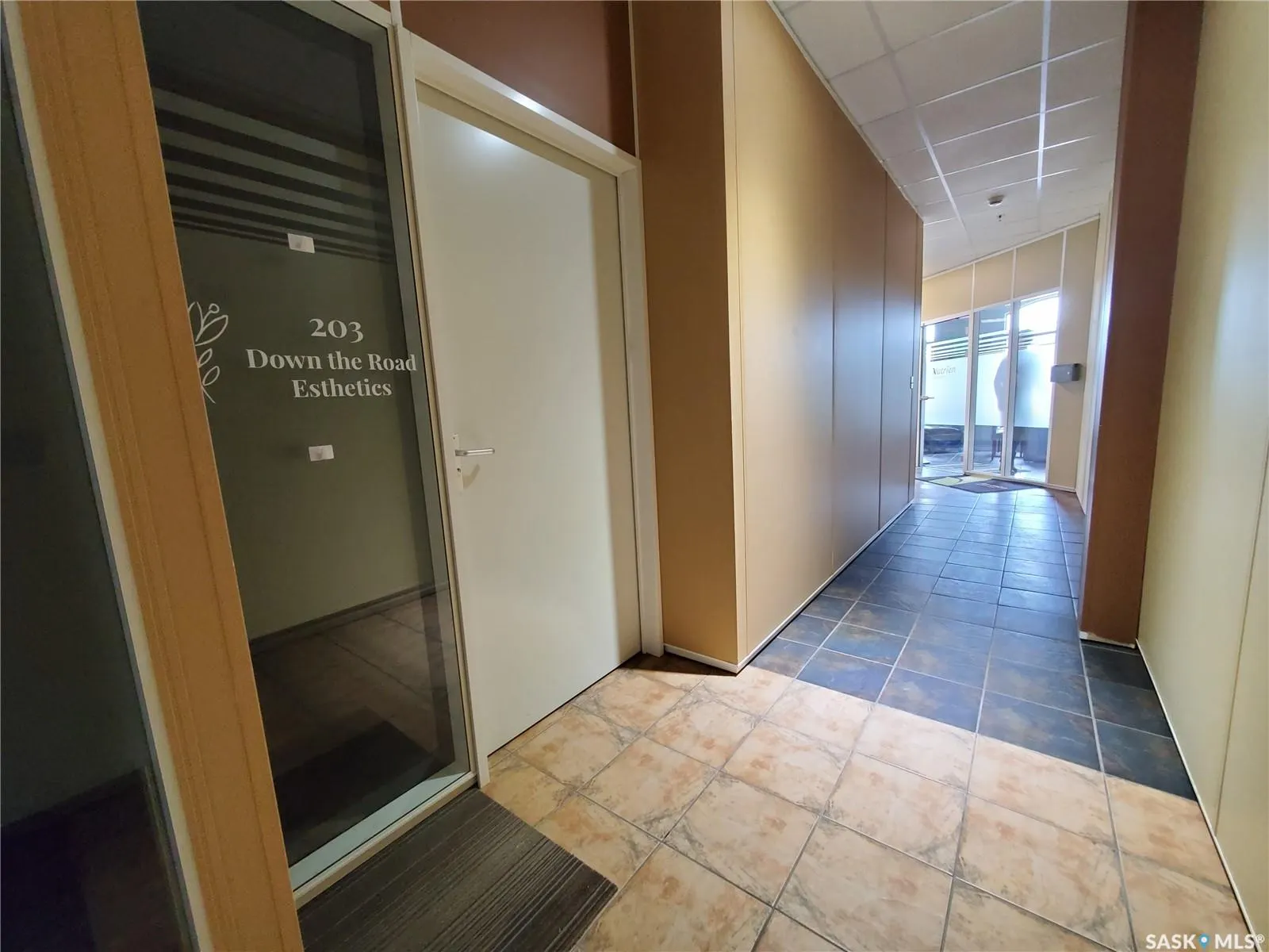 245 Central AVENUE N, #203