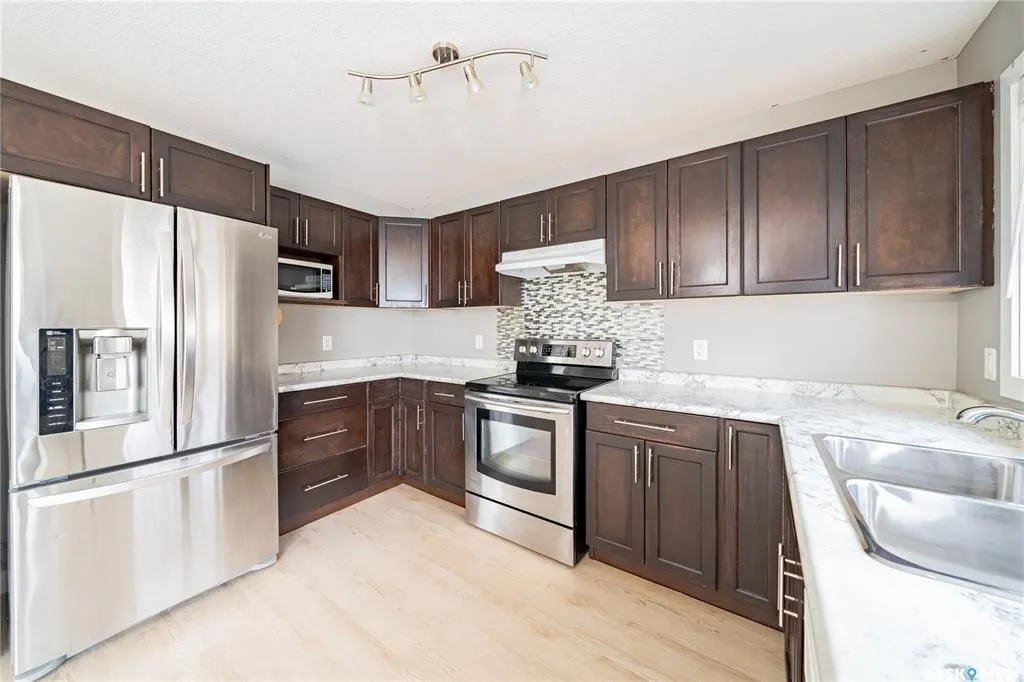 5128 AERIAL CRESCENT