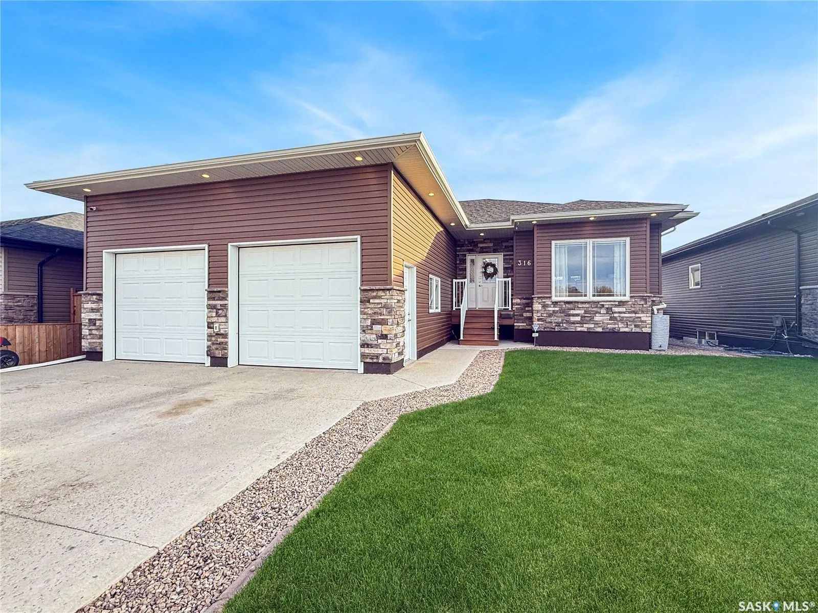 316 Valley Pointe WAY