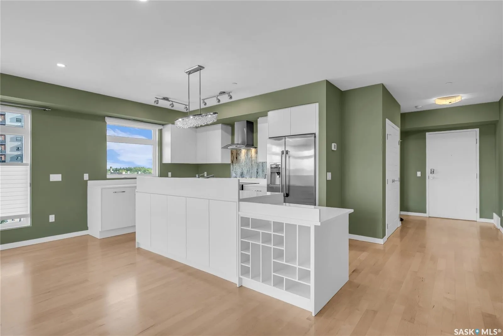 922 Broadway AVENUE, #501