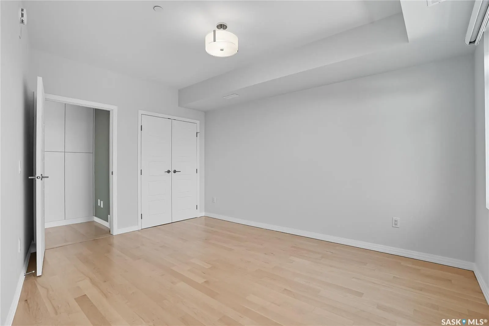 922 Broadway AVENUE, #501