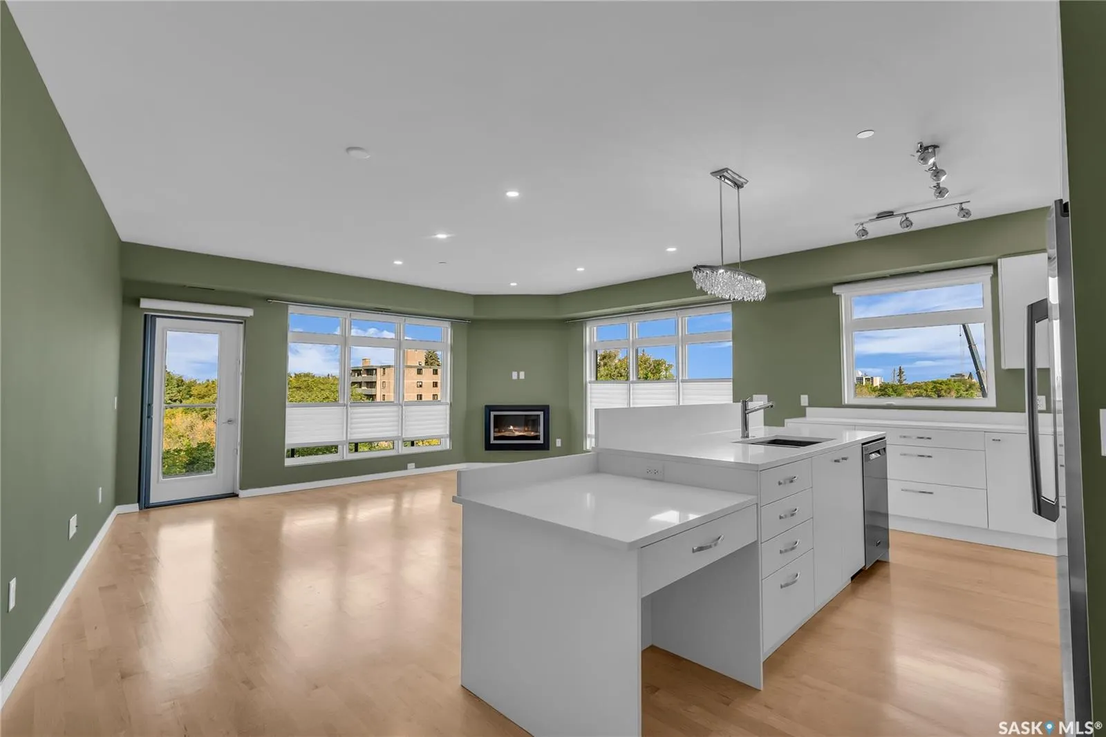 922 Broadway AVENUE, #501
