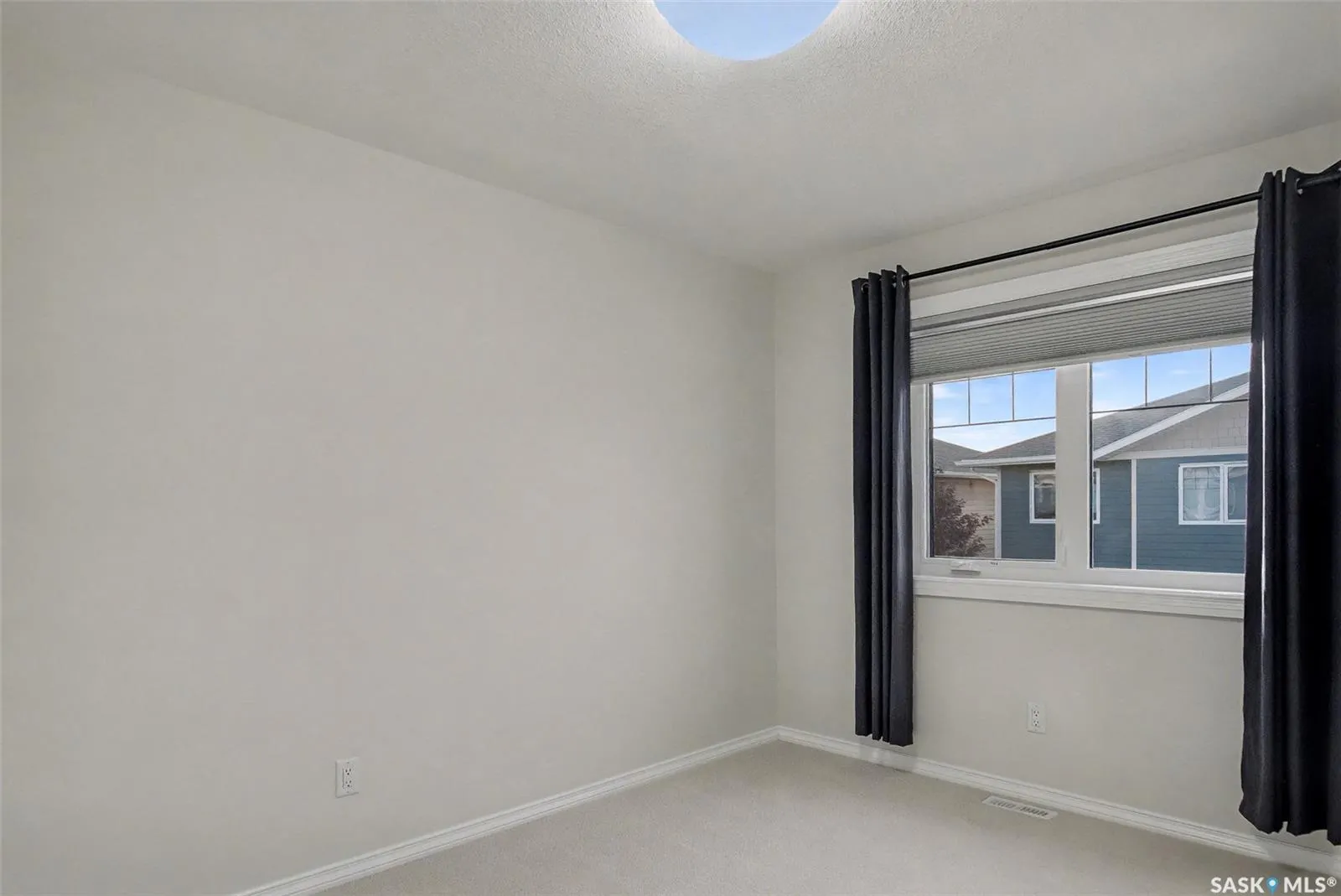 4002 Sandhill CRESCENT, #236