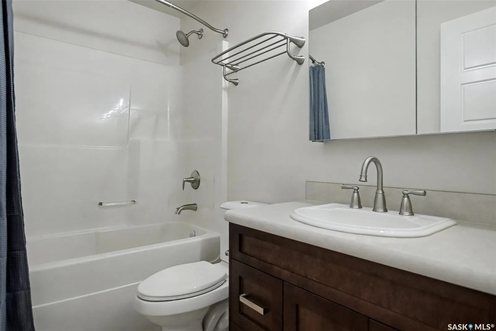 4002 Sandhill CRESCENT, #236