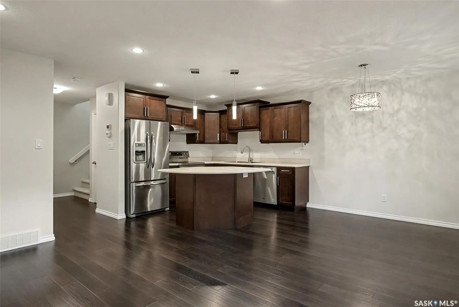4002 Sandhill CRESCENT, #236