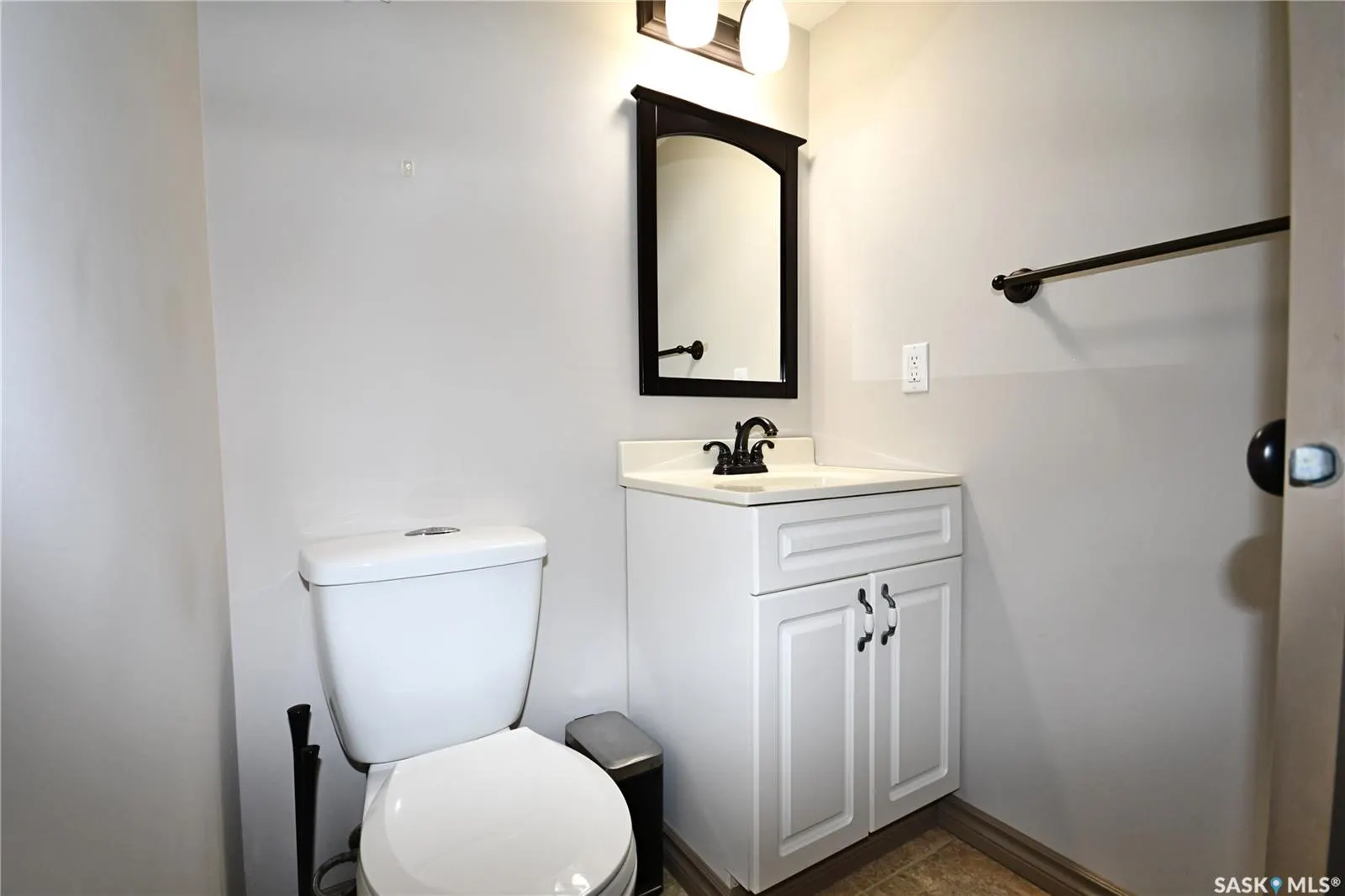 515 28th STREET E, #205