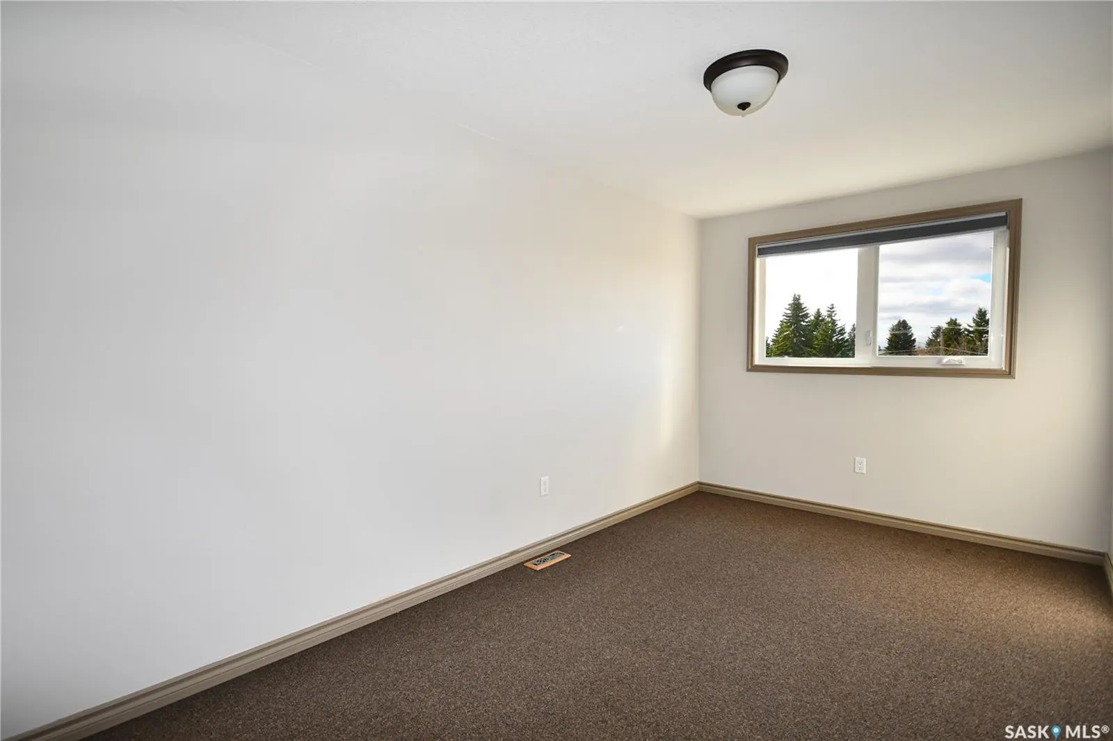 515 28th STREET E, #205