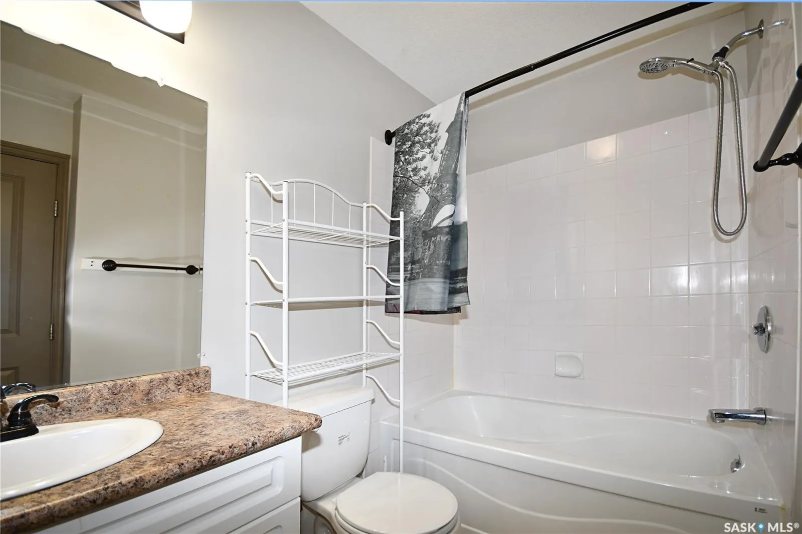 515 28th STREET E, #205