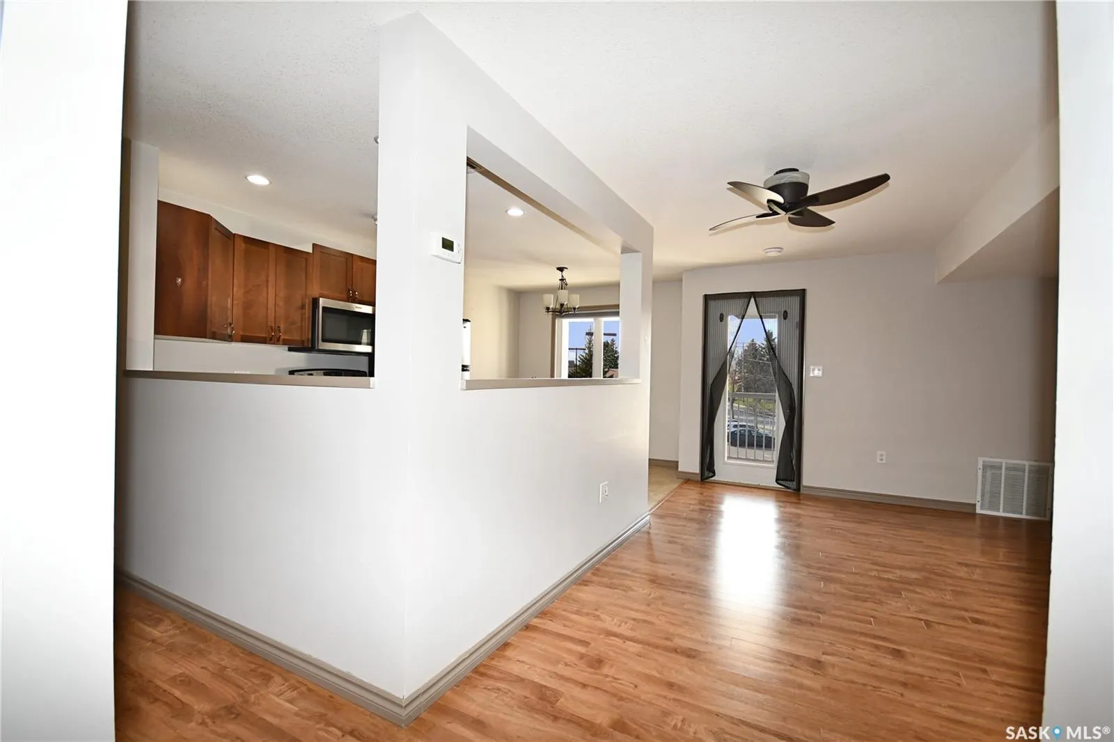 515 28th STREET E, #205