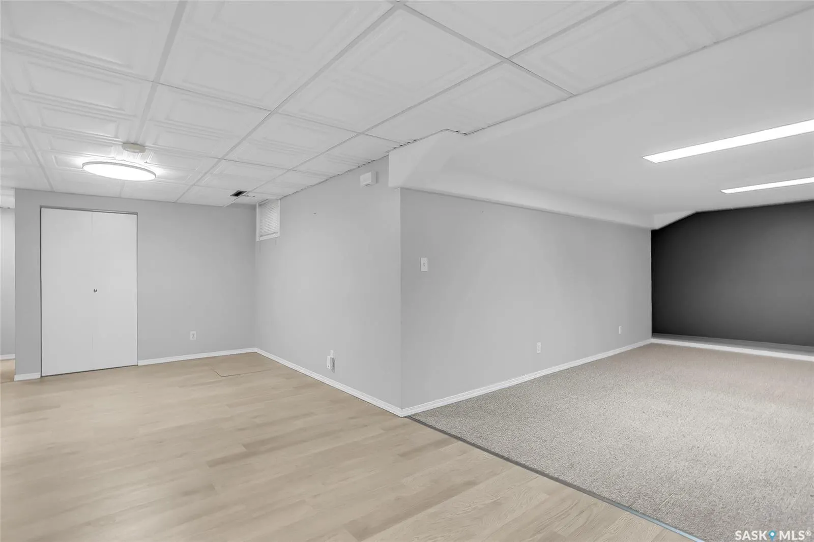 2703 Jarvis DRIVE