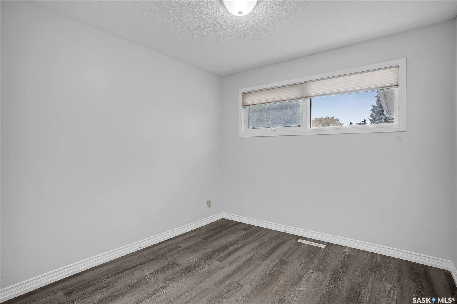 2703 Jarvis DRIVE