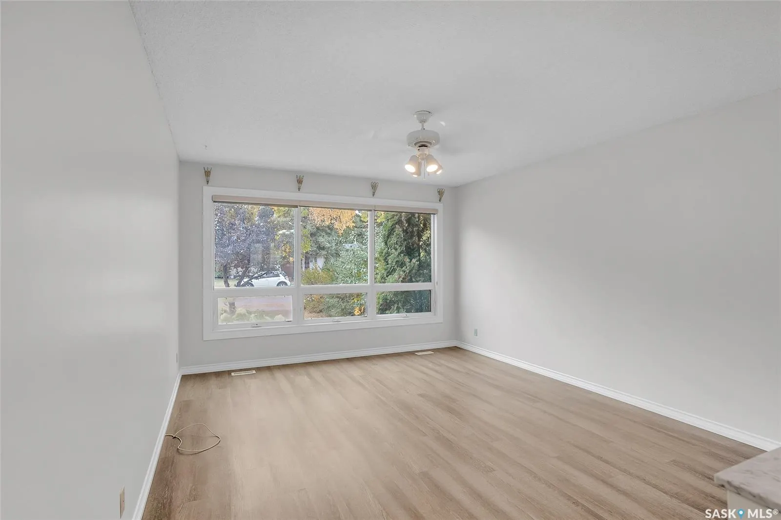 2703 Jarvis DRIVE