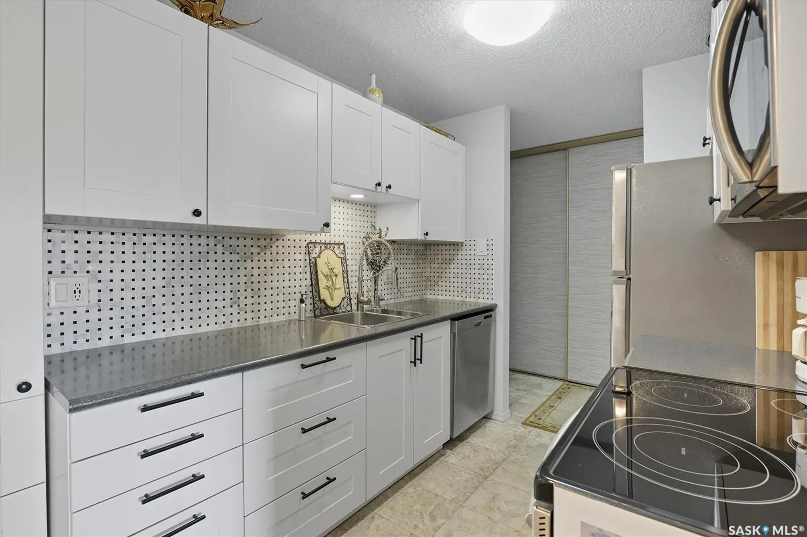3302 33rd STREET W, #208