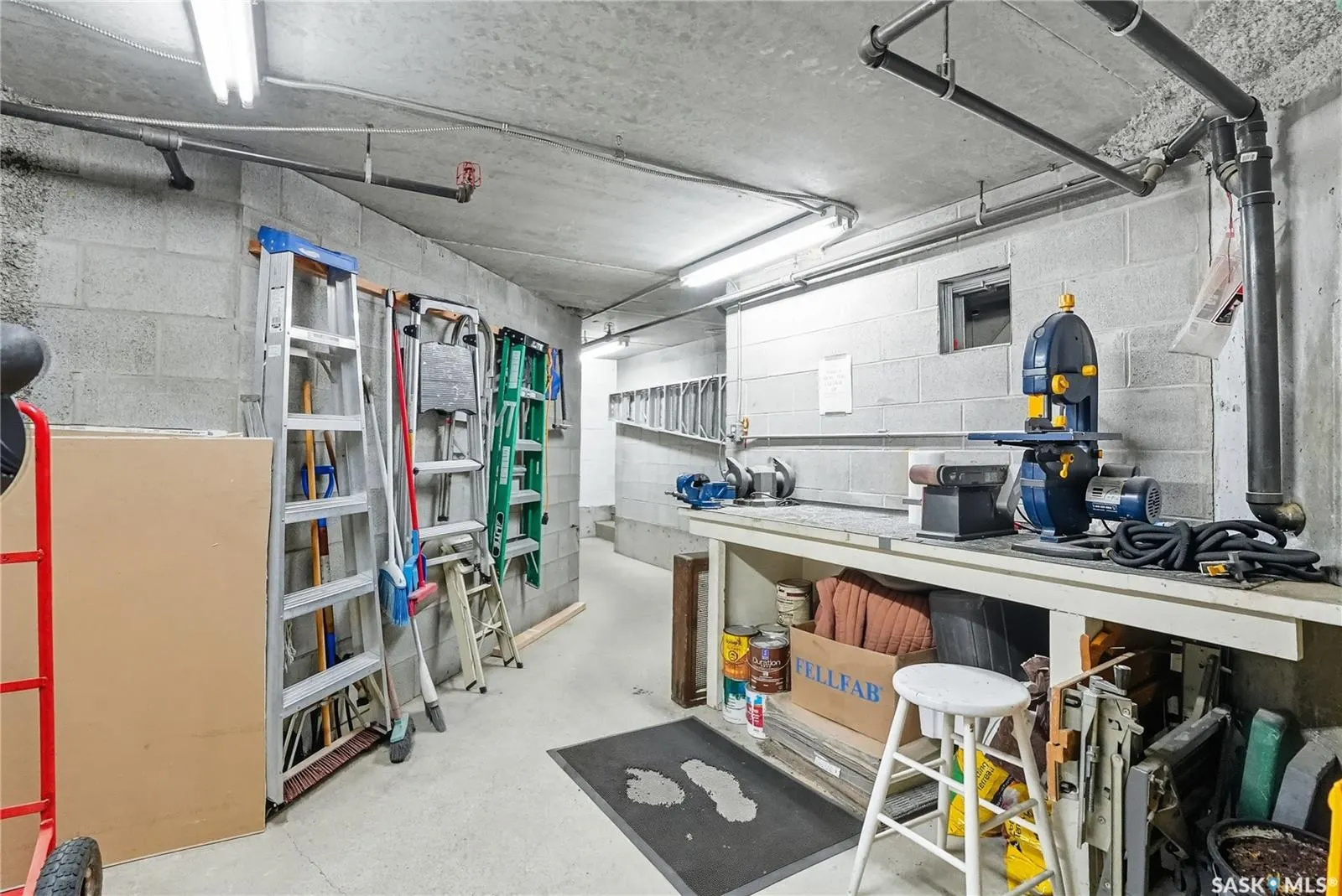 1735 McKercher DRIVE, #211